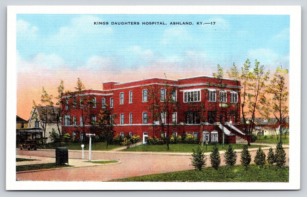 Ashland Kentucky~Kings Daughters Hospital Street View~Vintage Linen Postcard