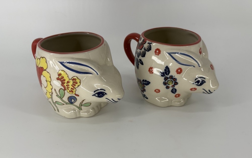 Yokohama Studio Miyabi Hand Painted 3D Coffee Mug Cup Rabbit Bunny Set Of 2