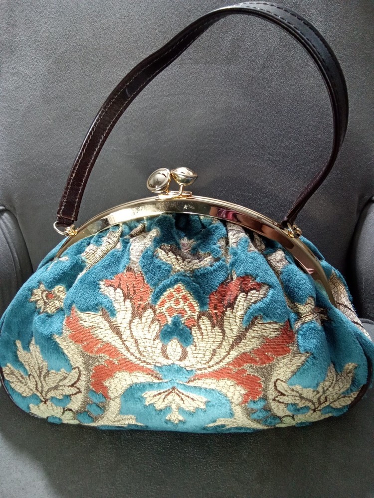 Glenda Gies Aqua/Gold Chenille Tapestry Frame Evening Purse 12