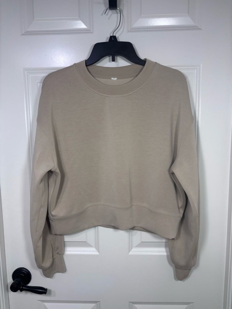 Lululemon Softstreme Perfectly Oversized Cropped Crew Women’s 4 Beige