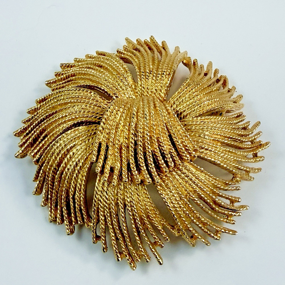 Vintage 1960s MONET Cordelia Gold Tone Firework Brooch Pin Book Piece