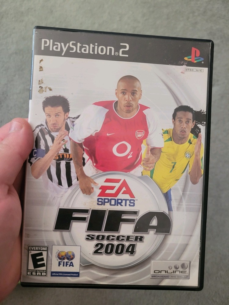 FIFA Soccer 2004 (Sony PlayStation 2 PS2, 2003) CIB COMPLETE
