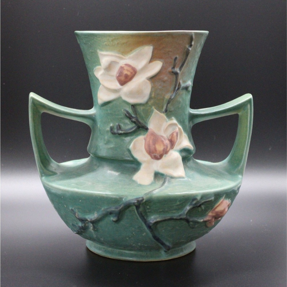 Vintage Roseville Pottery USA Magnolia Vase Excellent Condition