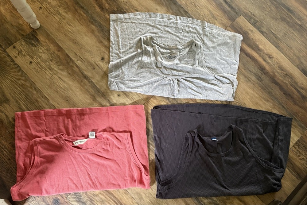 Women’s Tank Bundle, Size XL