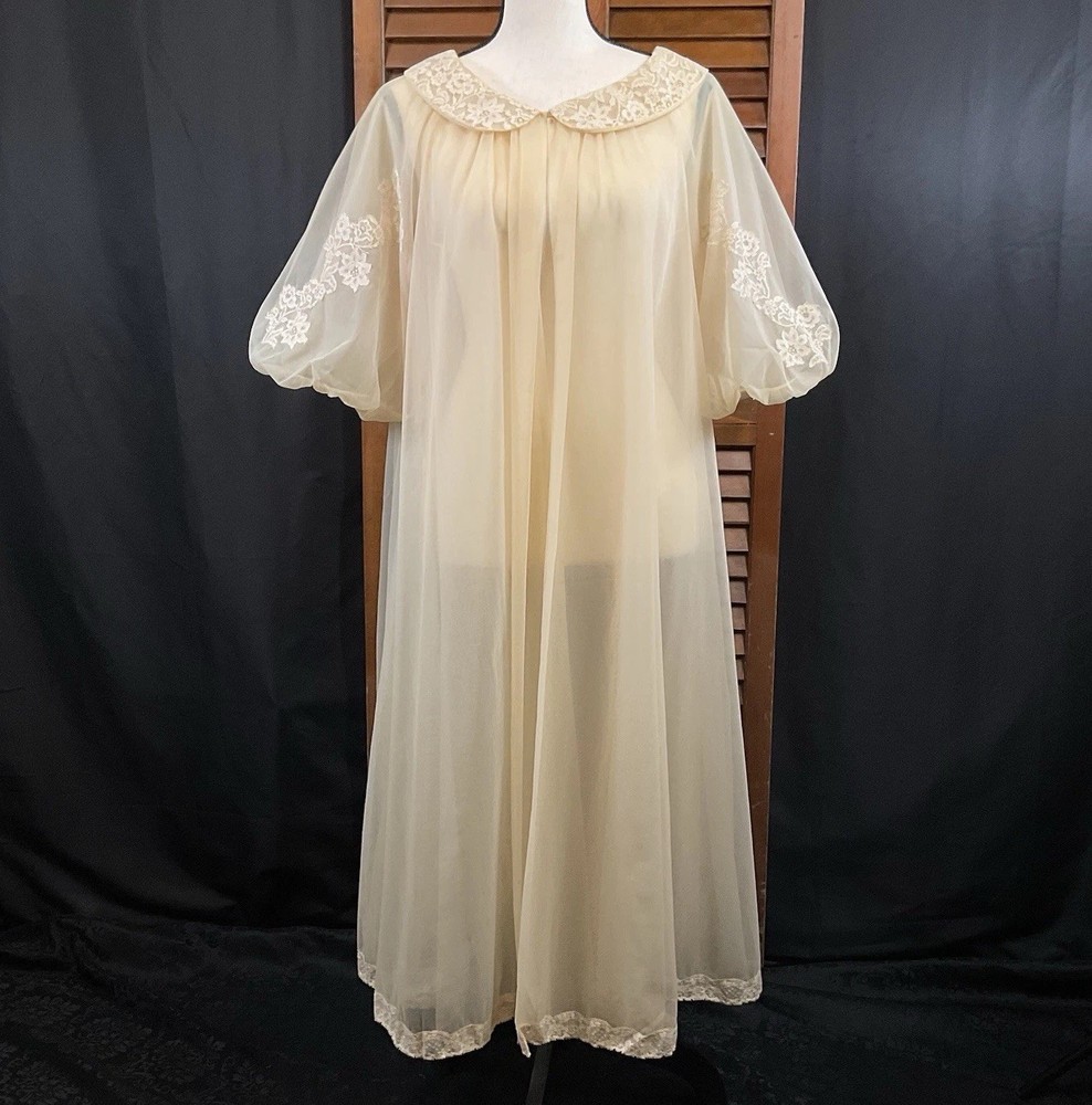 Vintage Shadowline Lace Sheer Peignoir Robe Sz Medium Floral Lace Puff Sleeves