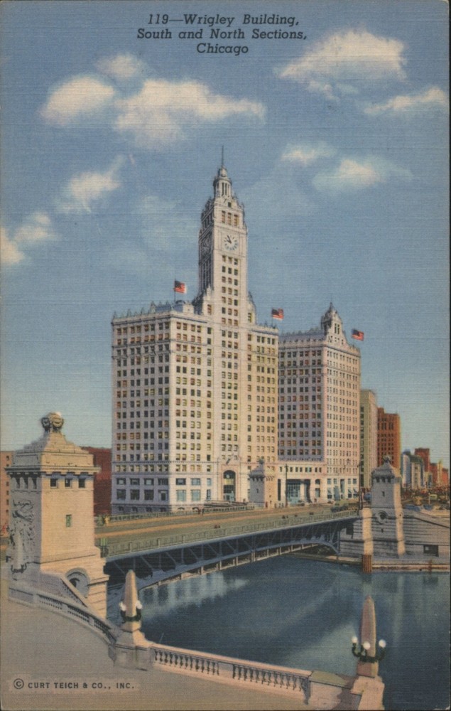 Chicago, Illinois IL Wrigley Building, South North Sections Teich Postcard