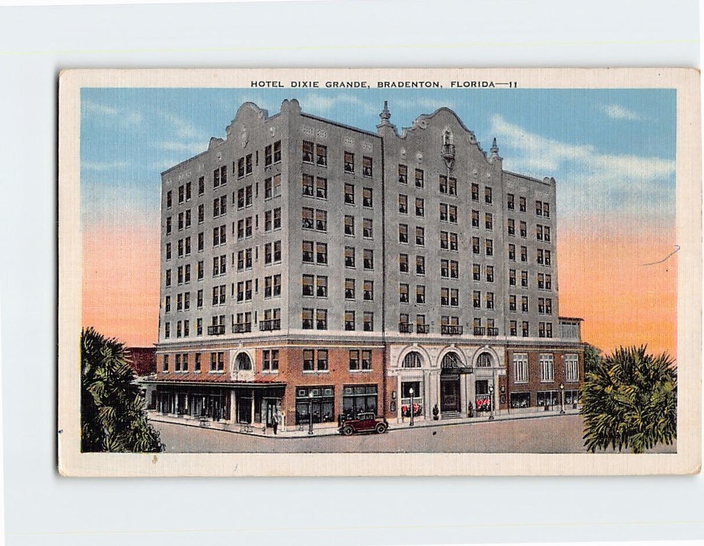 Postcard Hotel Dixie Grande Bradenton Florida USA