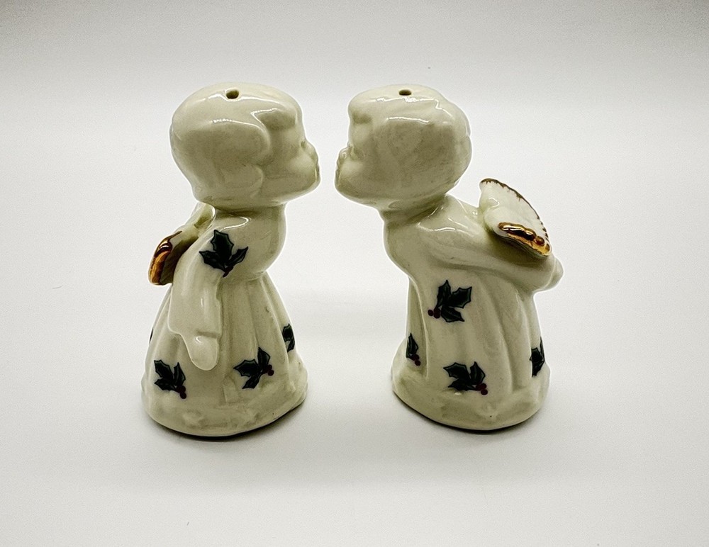 Christmas Kissing Angels Salt & Pepper Shakers Formalities By Baum Bros Holly