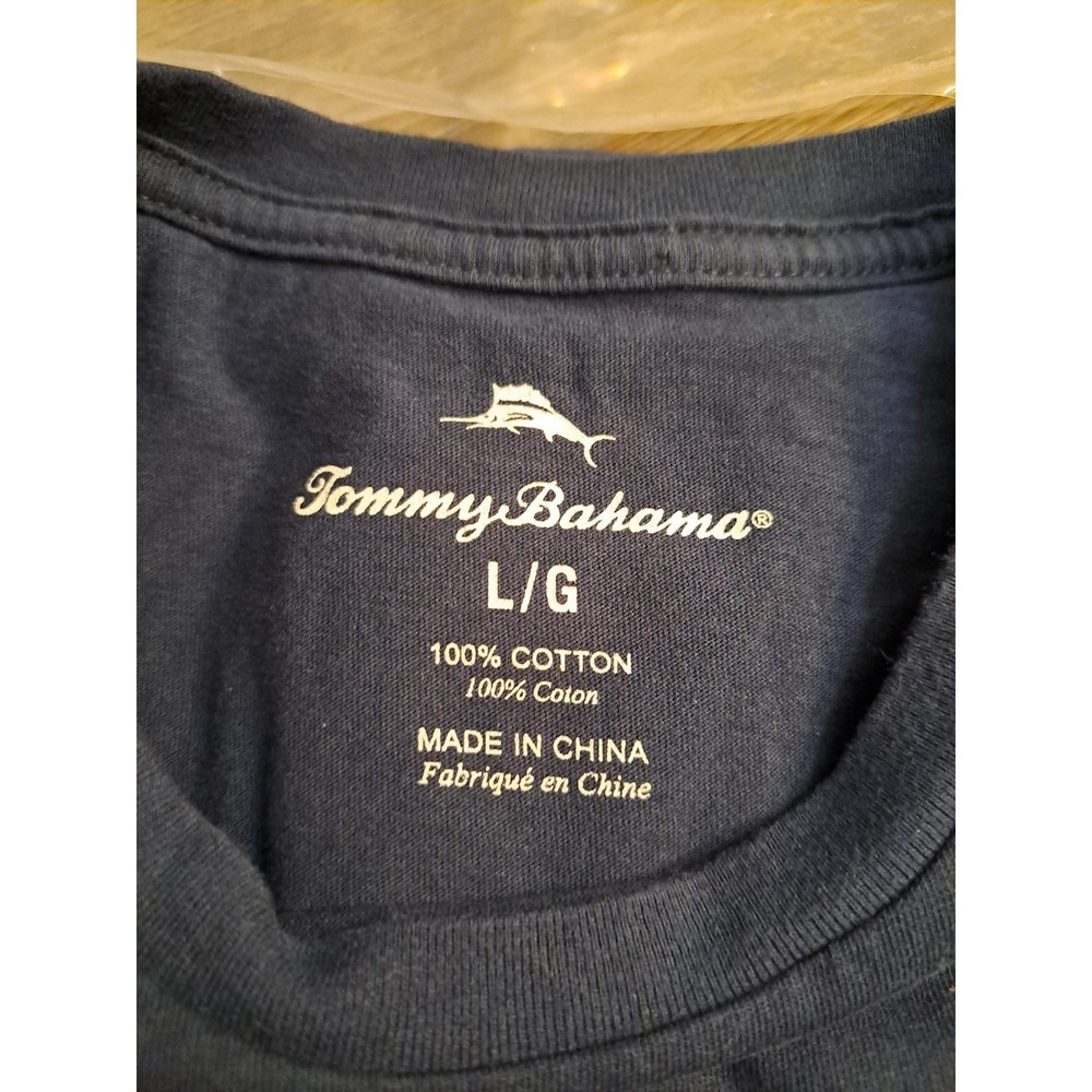 Tommy Bahama Mens Large Blue Red White and Greens Golf Flag Graphic  Cotton Tee