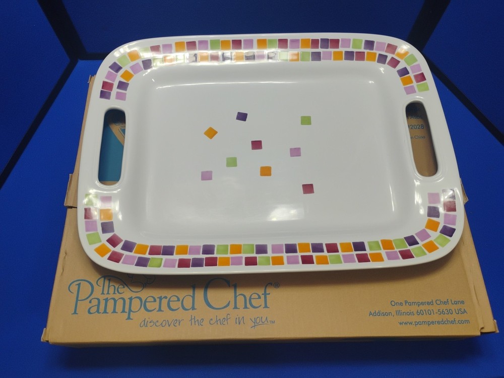 Pampered Chef 19-inch Squares Serving Platter with Handles in Excellent Condition