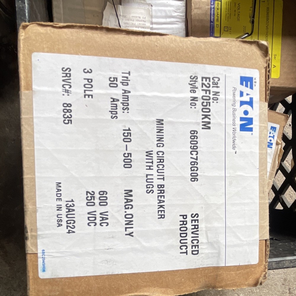 Eaton E2F050KM Mining Circuit Breaker 3 Pole 50A 600VAC 250VDC With Lugs