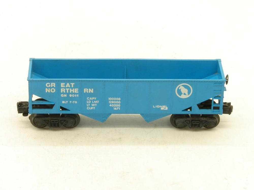 Lionel O-27 Early MPC 9011 Great Northern Blue Hopper with Late Postwar Trucks