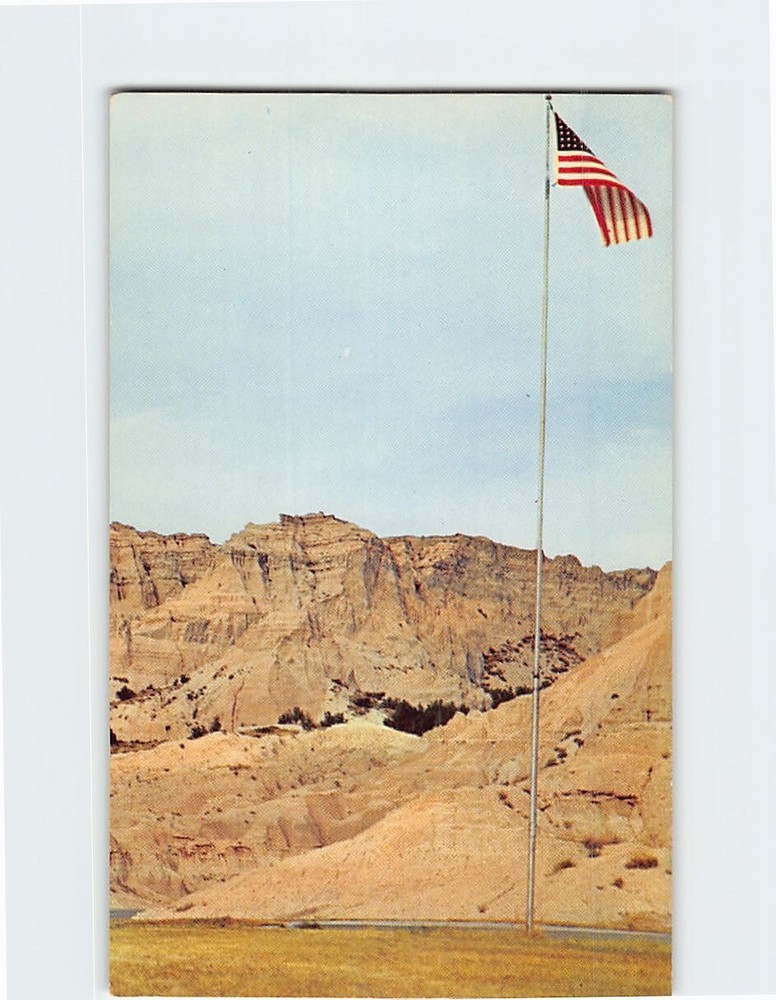 Postcard  Badlands National Monument Badlands South Dakota
