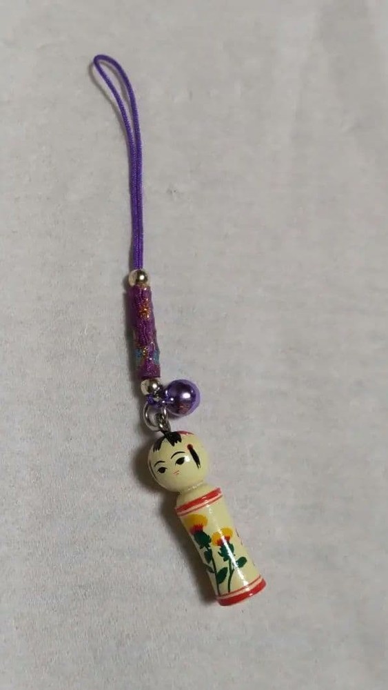 Kokeshi Doll Keychain Japanese Souvenir 2.7cm Red Flower  New