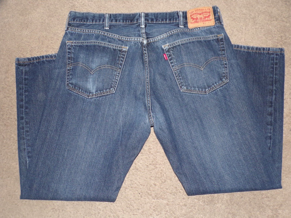 Levi Levis 550 Relaxed Fit Men's Jeans Size 38 X 30 Red Tab**