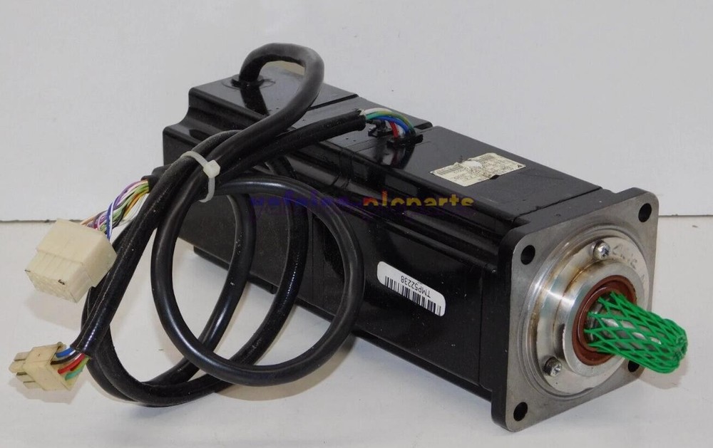 1PCS USED Yaskawa SGM-08AWFJA1 AC Servo Motor 750W 200V