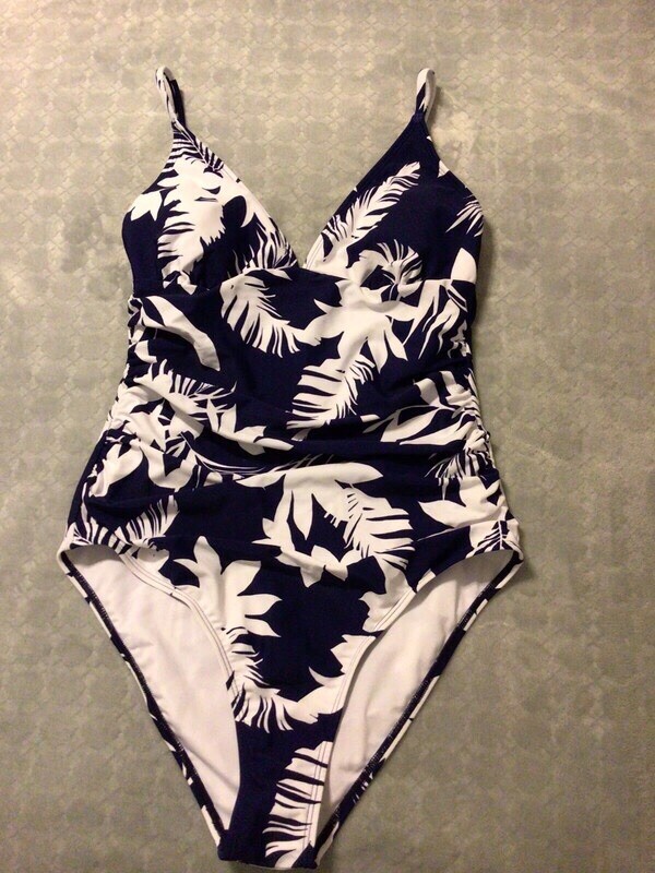 Traje De Baño Azul Navy Y Blanco, Size 10/M, Nuevo Con Etiqueta. Cupshe