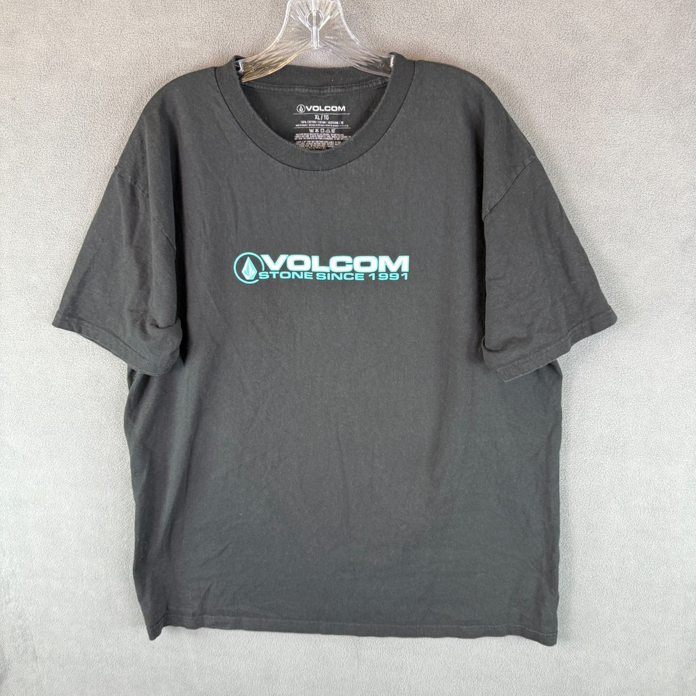 Volcom Men's Graphic T Shirt Size XL Black Short Sleeve Crew Neck Streetwear Y2k