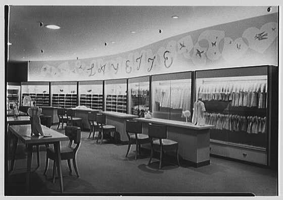 Lord amp Taylor business Boston Post Rd Wilmot Rd Scarsdale New York Layette