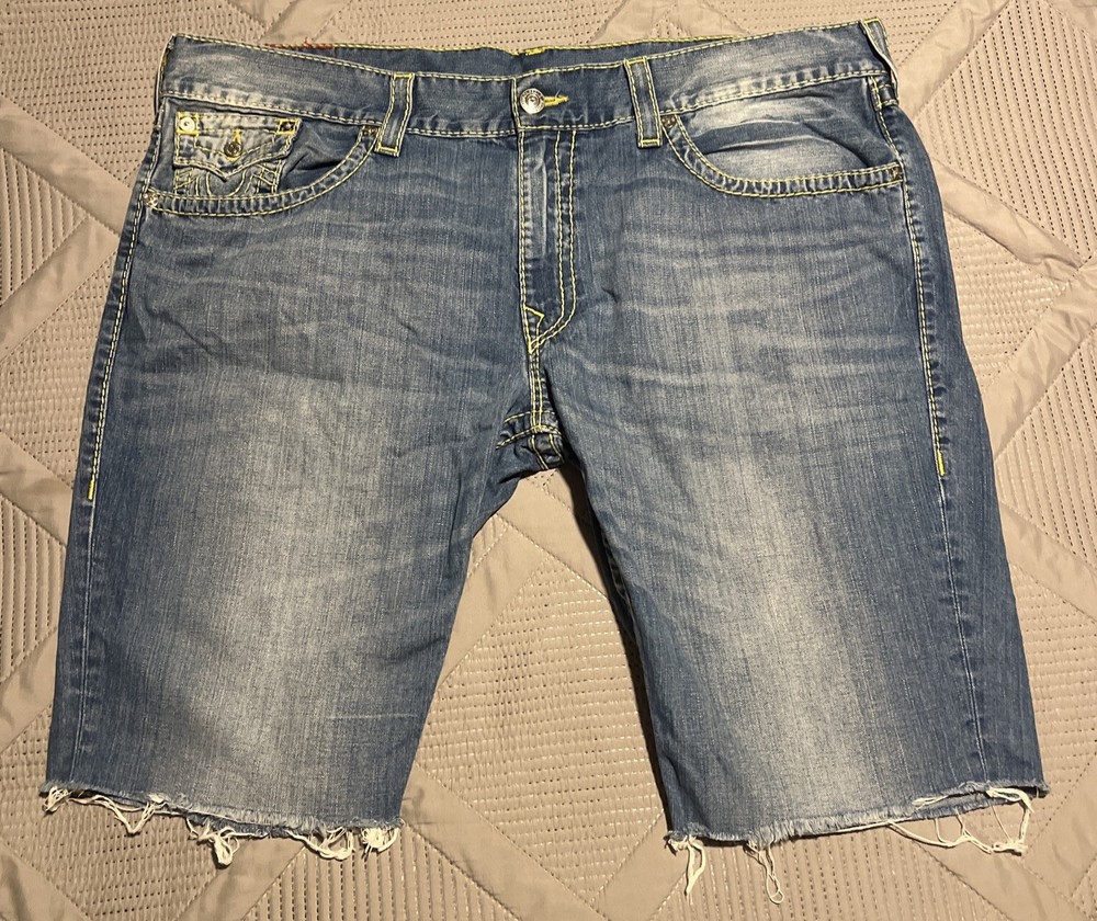True Religion Straight Cut-Off Denim Jean Shorts Men’s Size 44 Blue