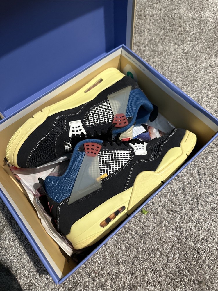 Air Jordan 4 Retro x Union La Mid Off Noir Size 13 DC9533-001