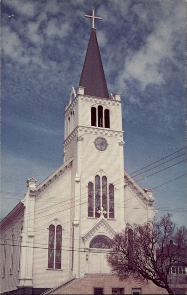 St Ann's Church Mackinac Island Michigan cross ~ 1970s vintage postcard