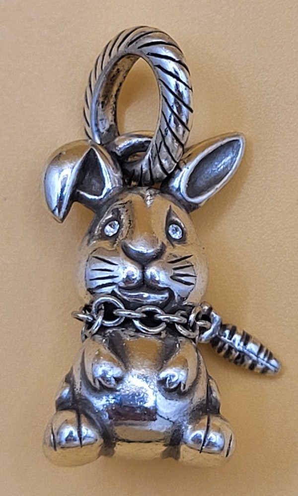 BRIGHTON BUGSY BUNNY RABBIT EASTER SILVER CHARM