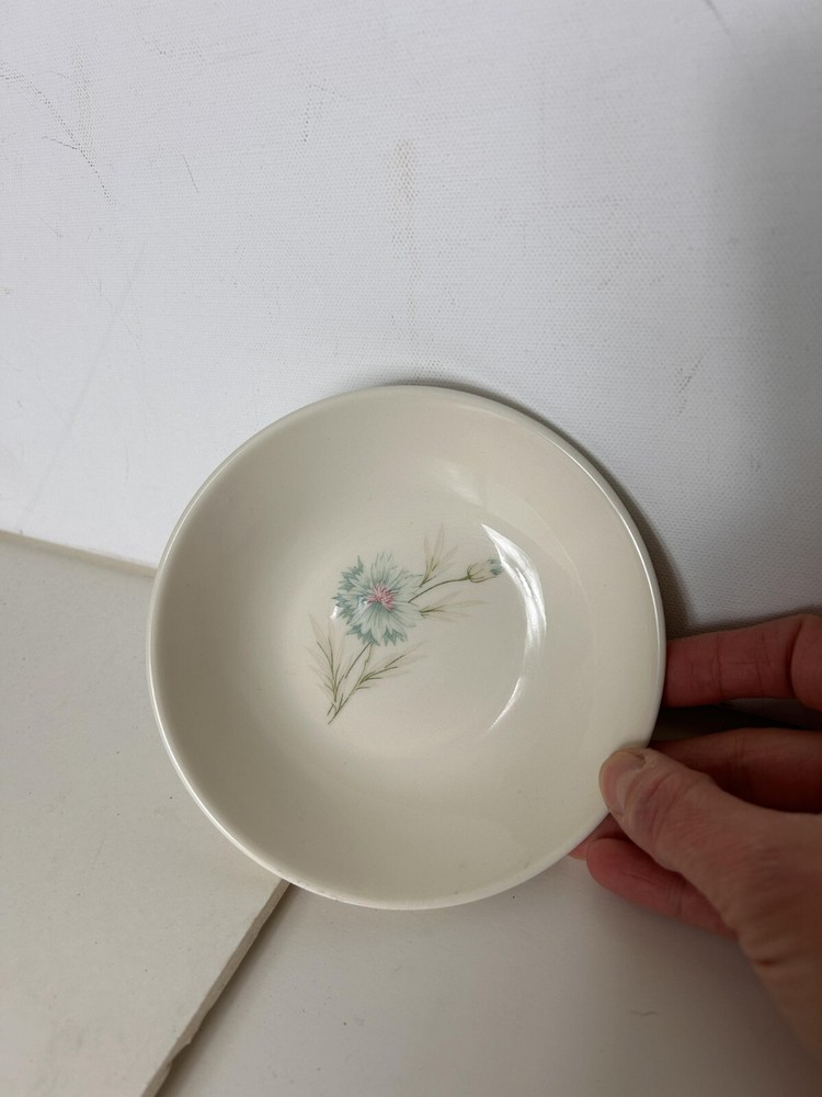 TAYLOR SMITH TAYLOR EVER YOURS BOUTONNIERE Bread Plate Flower