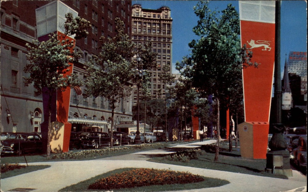 Michigan Detroit Statler Hotel Washington Blvd ~ 1950s-60s postcard sku793