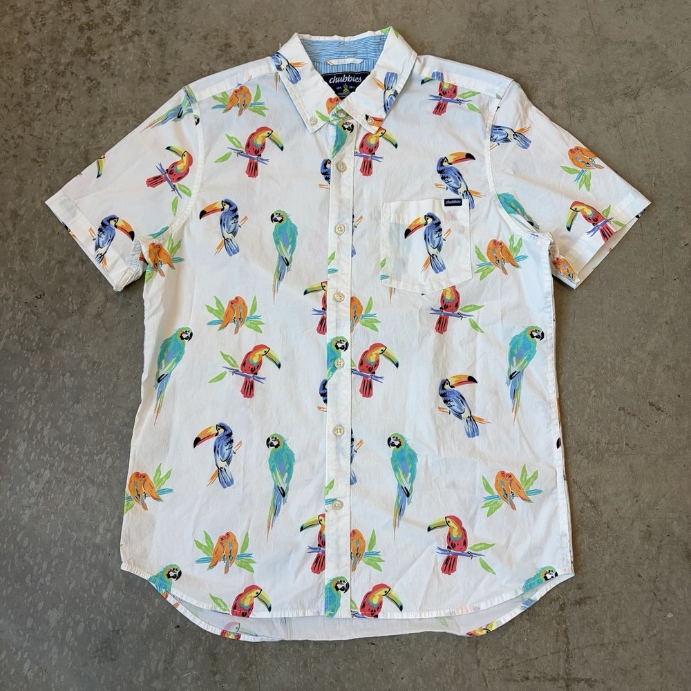 Chubbies The Dude Where’s Macaw Friday Button Down Shirt White Parrots Medium