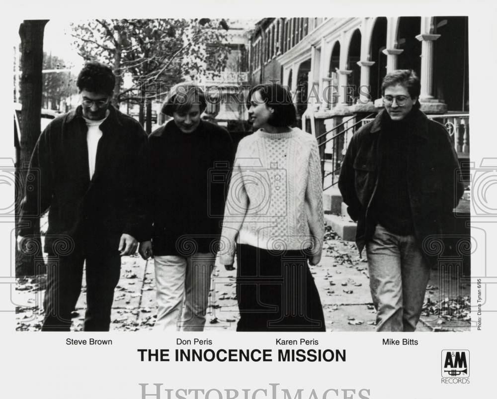 1995 Press Photo Members of the band The Innocent Mission - lry17144