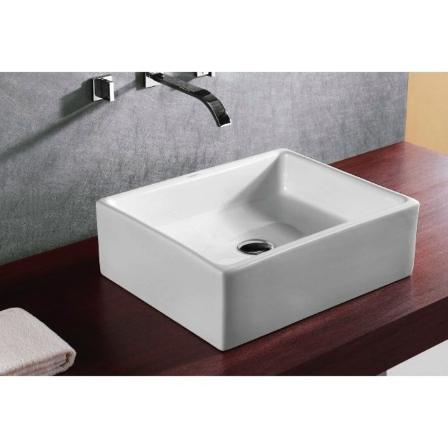 White Caracalla 18-11/12