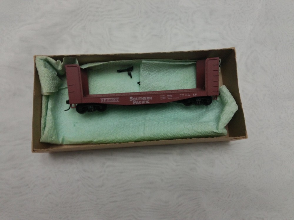 Athearn 23507 HO Scale Southern Pacific Pulpwood Car SP#23507