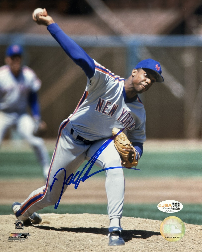 Dwight Doc Gooden Signed New York Mets 8x10 Baseball Photo AUTO JSAPROBSTEIN is actively accepting consignments !!