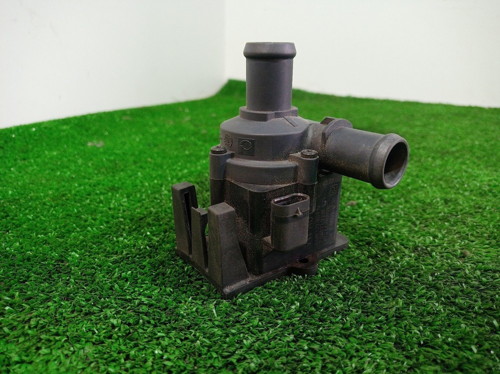 8K0819147A WATER PUMP / 8K0819147A / 8K0819147A / 804254 FOR AUDI S5 CABRIOLET
