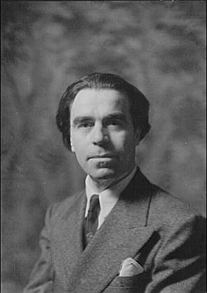 Photo:Mr., Kanellos, V., portrait photograph