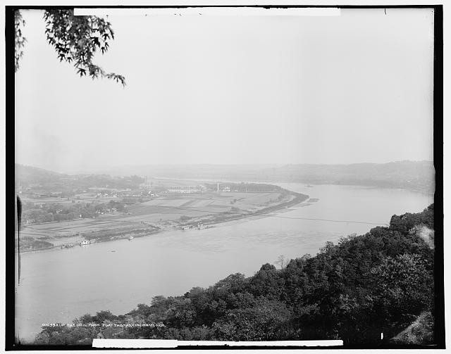 Photo:Up Ohio River,Fort Thomas,water bodies,Cincinnati,Detroit Publishing