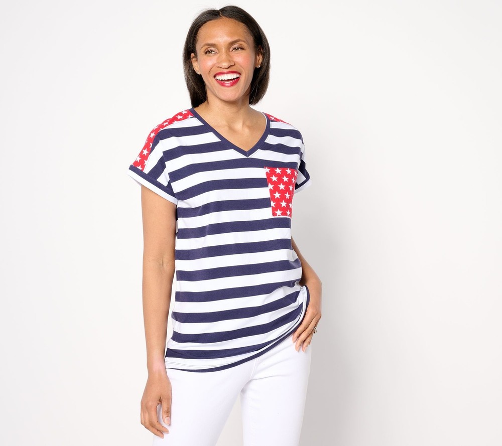 Denim & Co. Women's Top Sz M Americana Printed Stars Stripes V-Neck Blue A649418