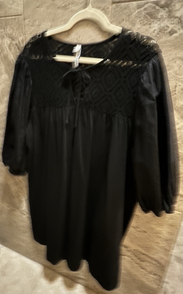 Belle Isle by Torrid Size 1 Women's Black Short Sleeve Dress