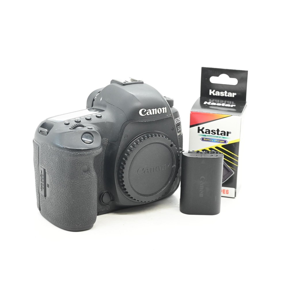 Canon EOS 5D Mark IV 30.4MP DSLR Camera Body #189