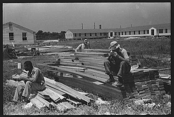 Defense Housing,Hartford,Connecticut,CT,Farm Security Administration,FSA,24