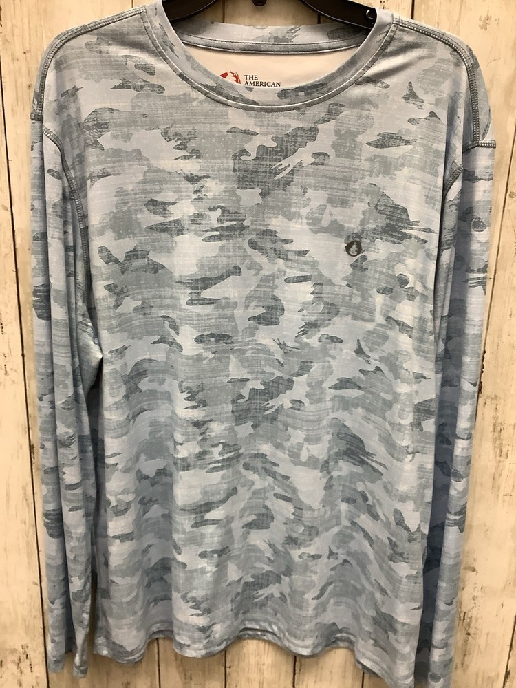 The American Outdoorsman Men's Large Water Camo Long Sleeve UPF 50+ Sun Tee