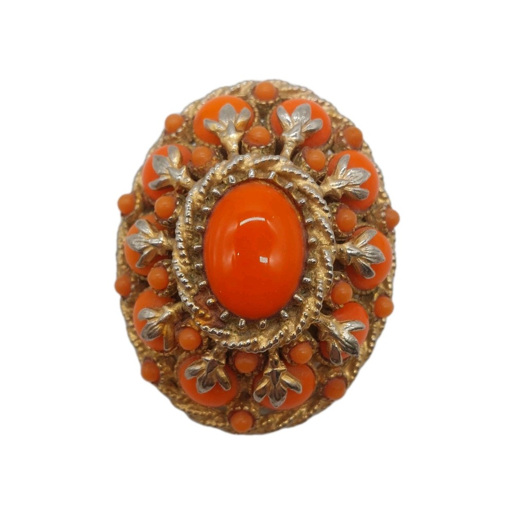 Har Brooch Pin Coral Cabochon Stone & Gold Tone Surrounds 1.5