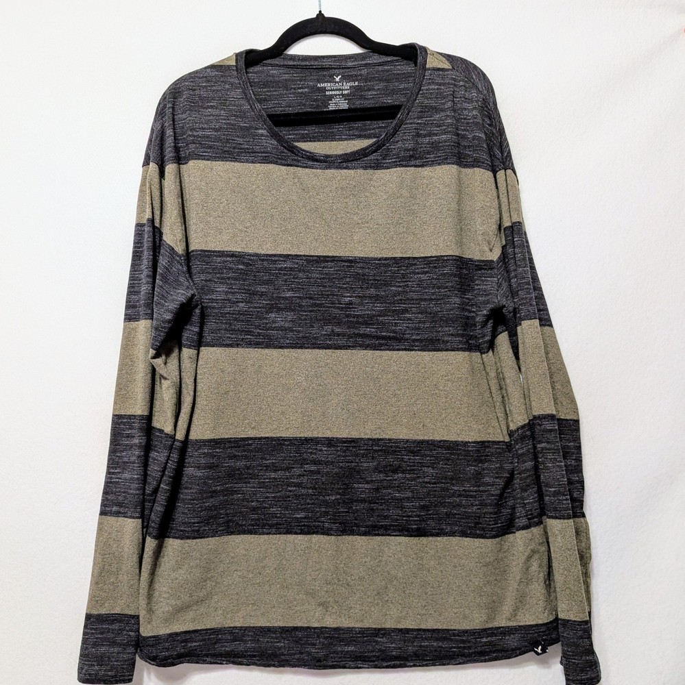 American Eagle Men’s Large Gray Green Stripe Seriously Soft Long Sleeve Tee