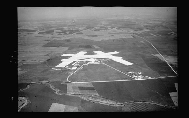 Air views,Lydda Air Terminus,Lod,Israel,Middle East,American Colony Photo Dept