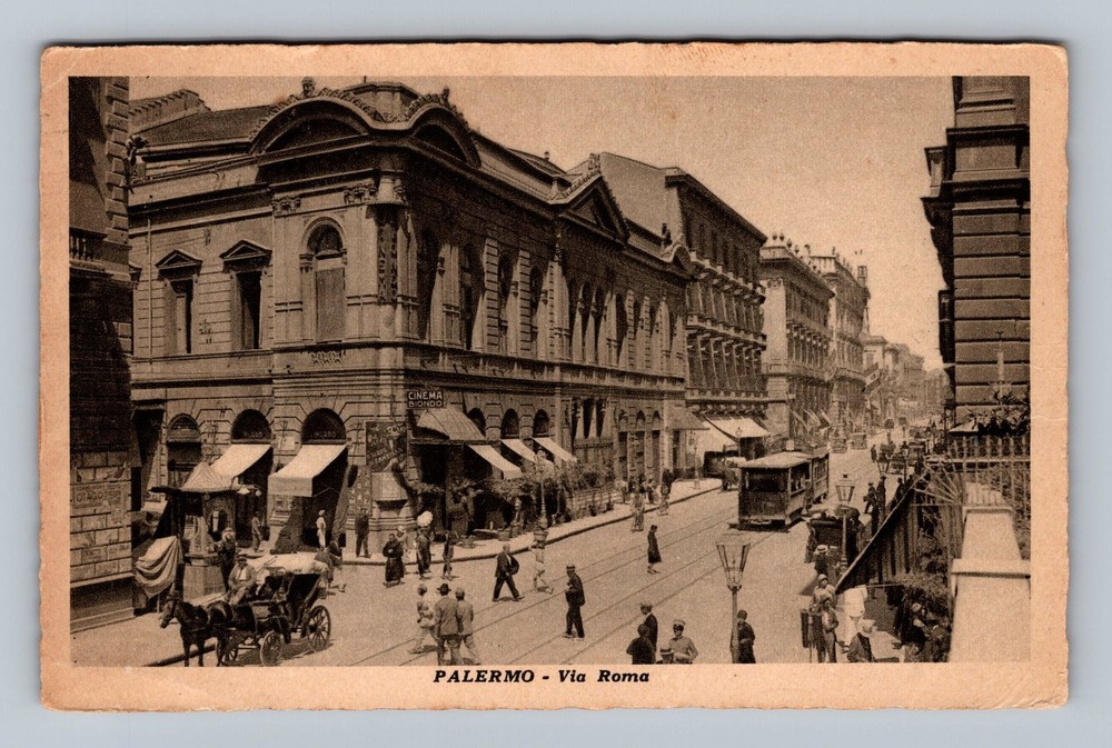 Italy- Sicily Palermo Busy Central Street Standard Souvenir PC Vintage Postcard