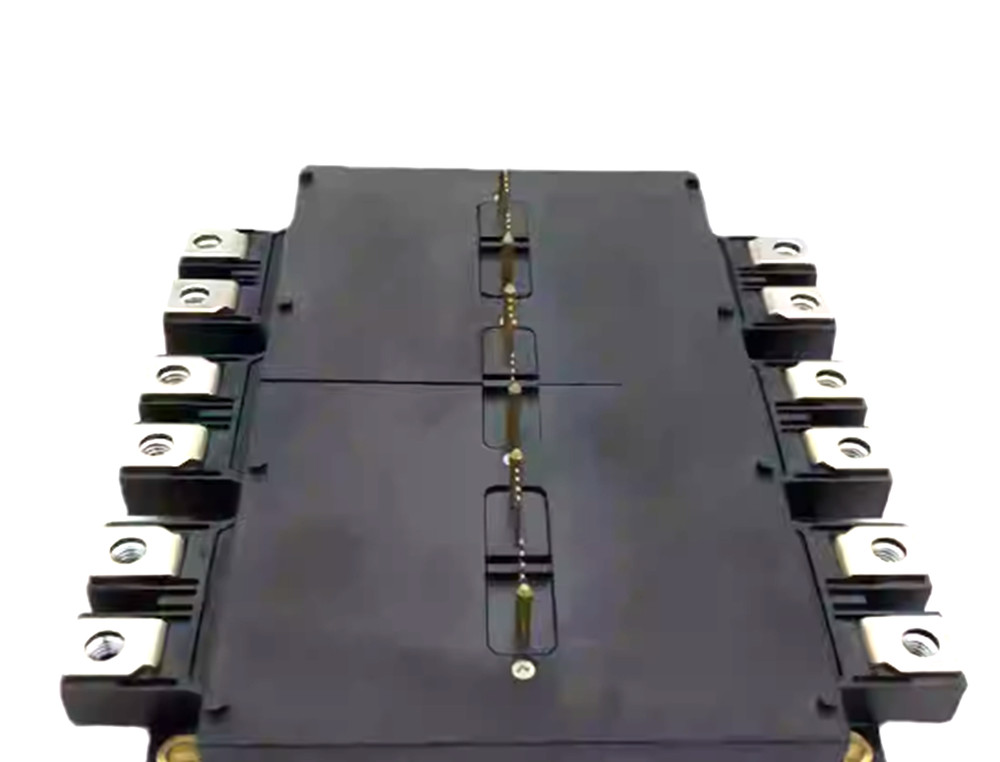 NEW 1PCS PM450CLA060 MITSUBISHI MODULE PM450CLA-060