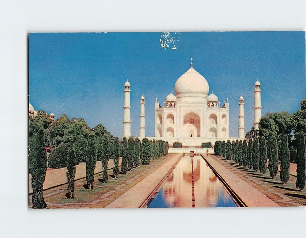 Postcard The Taj Mahal at Agra In Northern India