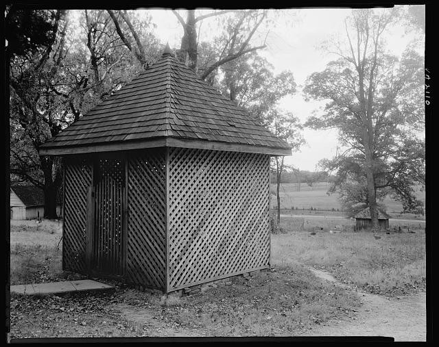 Photo:Gordonsville Virginia Hawkwood Well House 1935 Architecture South