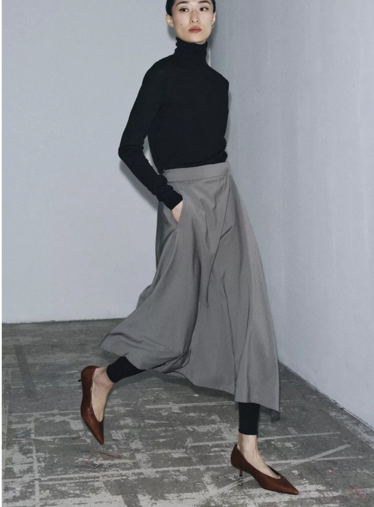 Zara ZW Collection Assimetric 100% Wool Midi Skirt Size Small
